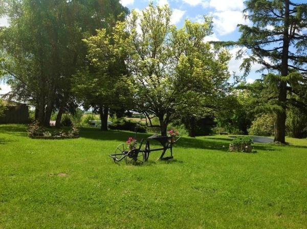 L'Oustal Chambres Et Tables D'Hotes Sonnac  Kültér fotó
